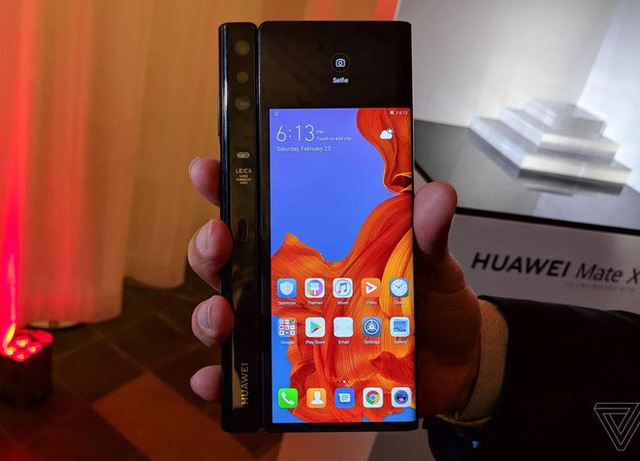Huawei ra mắt smartphone màn hình gập 5G Mate X: mỏng hơn cả iPad Pro, sạc nhanh gấp 6 lần iPhone XS Max, giá 2.300 euro - Ảnh 7.