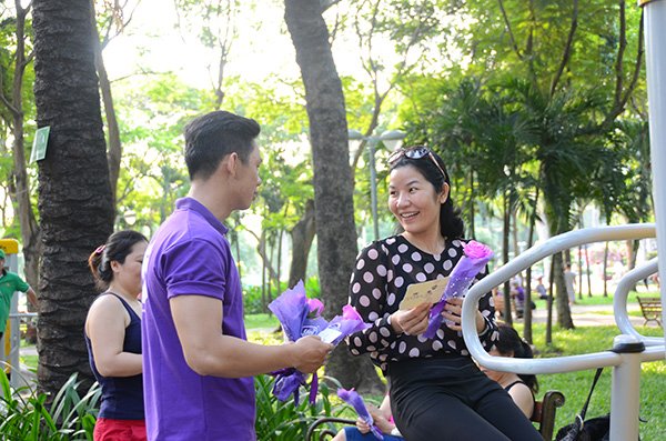 “Một triệu nụ cười của phụ nữ Việt Nam” nhuộm tím Sài Gòn