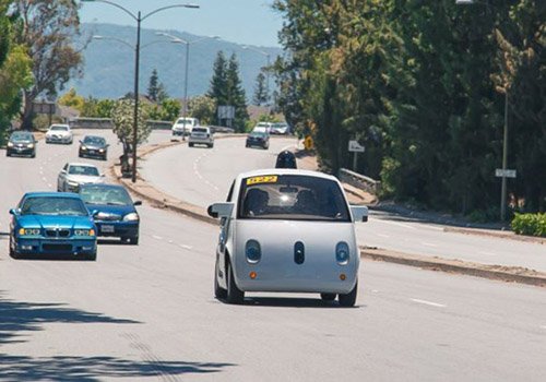 Google chạy thử mẫu xe tự lái trên môi trường giao thông thực