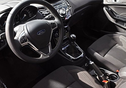 Ford Fiesta – Xe supermini “bán chạy như tôm tươi”