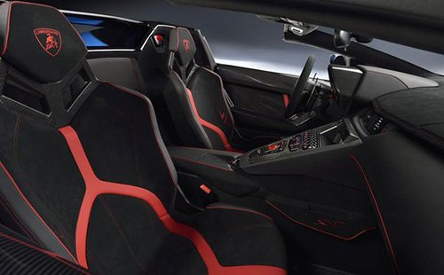 Lamborghini Aventador SV Roadster chính thức trình làng