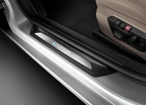 BMW 3-Series gây choáng với mức tiêu thụ xăng như xe máy