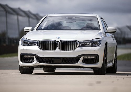 BMW 7-Series thế hệ mới đã có giá bán