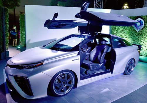 Xe bán tải Toyota Tacoma cực “ngầu” với phiên bản “Back to the Future”