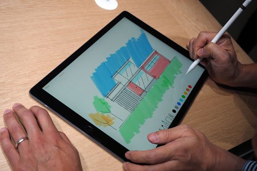 Apple đưa iPad Pro lên kệ vào 11/11