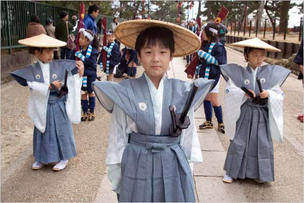 4 điều khiến mẹ Trung Quốc ngỡ ngàng về cách giáo dục trẻ ở Nhật Bản