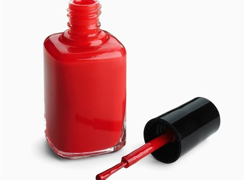 Cách chọn sơn móng tay để không bị độc hại