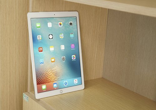 Apple sẽ ra iPad Pro 9,7 inch, loại bỏ iPad Air 3