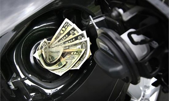 Mẹo tiết kiệm xăng cho ô tô bạn cần biết