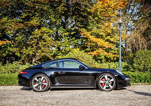 Cận cảnh Porsche 911 phiên bản giới hạn kỷ niệm 50 năm ra đời