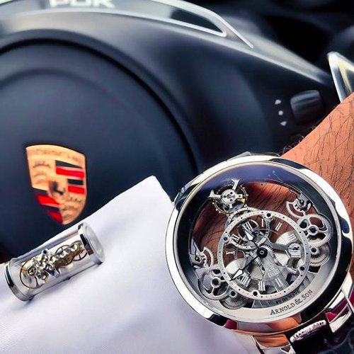 Đồng hồ và xe hơi - Sự kết hợp hoàn hảo