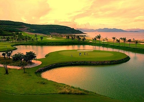 Vinpearl đầu tư dự án sân golf gần 300 ha tại Long Biên và Gia Lâm, Hà Nội