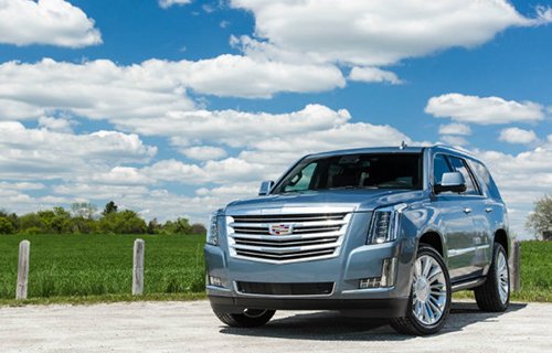 Cadillac Escalade Platinum 2016 giá hợp lý, cạnh tranh cao
