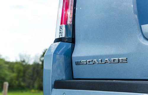 Cadillac Escalade Platinum 2016 giá hợp lý, cạnh tranh cao
