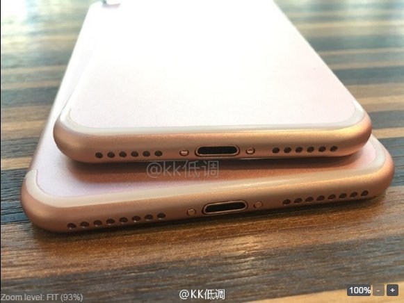 Apple cài đặt Smart Connector cho iPhone 7 Plus?