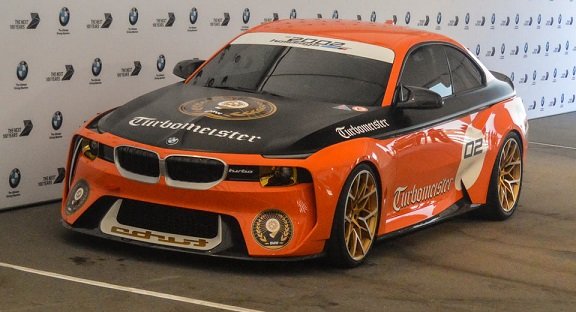 Ngắm BMW 2002 Hommage Turbomeister Concept "cánh cam" tại Pebble Beach