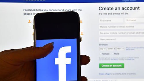 Facebook gian lận các nhà quảng cáo video suốt 2 năm qua