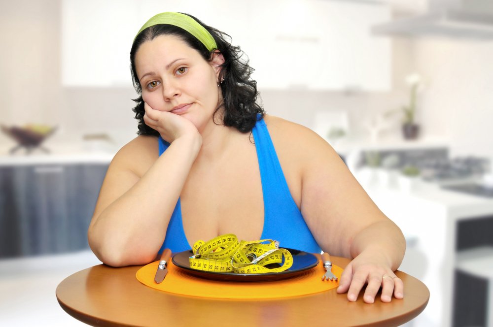 Điều gì xảy ra nếu bạn nhịn ăn để giảm cân?