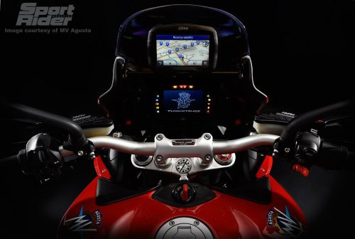 2017 MV Agusta Turismo Veloce RC "thách đấu" Ducati
