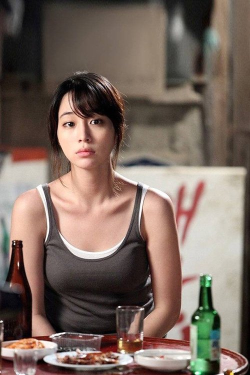 Netizen sốc khi biết sự thật đằng sau đôi mắt tuyệt đẹp của Lee Min Jung trên phim