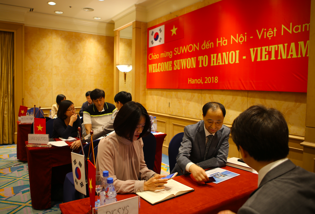 Kết nối giao thương doanh nghiệp Hà Nội Việt Nam và Suwon Hàn Quốc