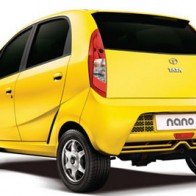 Xe rẻ nhất thế giới Tata Nano đến Việt Nam