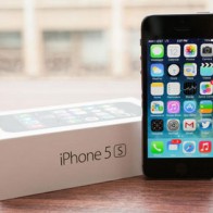 iPhone 5S khan hàng chỉ là một chiêu trò để đẩy giá?