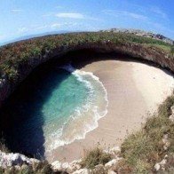 Bãi biển ẩn ở Mexico