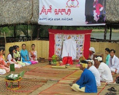 Rija Nagar, lễ hội đầu năm của người Chăm