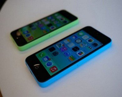 Giá bán iPhone 5C “thủng đáy”, rẻ nhất khu vực