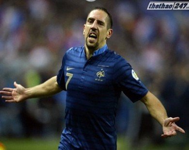 Platini: Ribery sẽ giành quả bóng vàng
