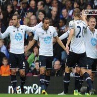 Townsend toả sáng, Tottenham tiệm cận top 4
