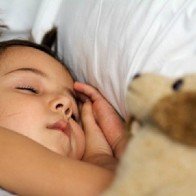 Ngủ không điều độ dễ ảnh hưởng đến hành vi của trẻ