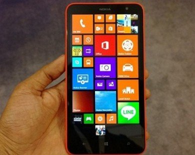 Lumia 1320: ’Người khổng lồ’ màu sắc