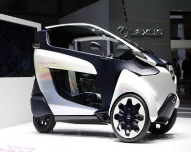 Toyota sẽ sản xuất xe máy lai i-Road