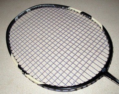 Hướng dẫn cách chọn dây vợt cầu lông cực chuẩn