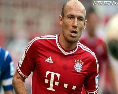 Chưa hết giận, Robben lại hạ thấp Pep Guardiola