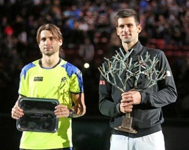 Paris Masters: Djokovic lên ngôi vô địch sau chiến thắng kịch tính