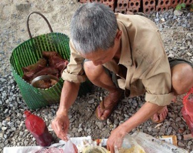 Thịt siêu rẻ tràn ngập nhiều chợ ở Hà Nội