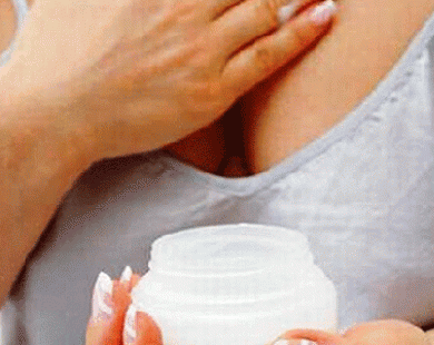 Kem làm nở ngực có thể gây bỏng, tổn thương tế bào da