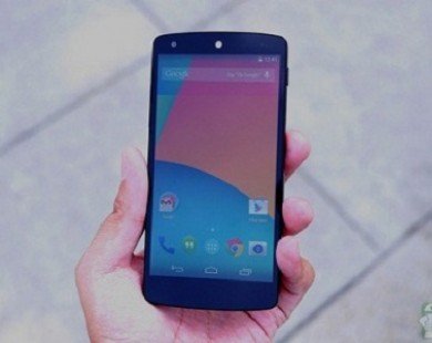 Nexus 5 gây ’phẫn nộ’ về pin