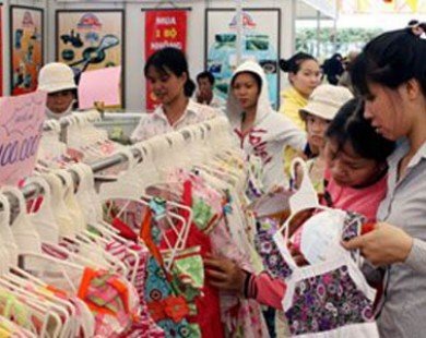 Hàng Việt thu hút người dân biên giới Việt Nam-Campuchia