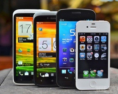Mọi hãng smartphone đều lỗ, trừ... Apple và Samsung