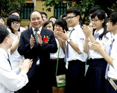 Phó Thủ tướng chúc mừng trường Bưởi - Chu Văn An