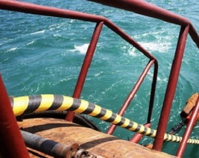 EVN kéo cáp ngầm hơn 2.000 tỷ đồng đưa điện ra Phú Quốc
