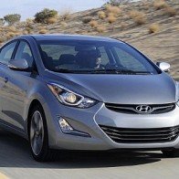 Hyundai Elantra 2014 - Xe giá rẻ, ngoại hình đẹp