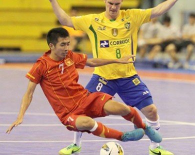 Thua Việt Nam, Brazil vẫn vô địch giải Futsal quốc tế 2013