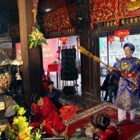 Chùm ảnh liên hoan nghi lễ Chầu Văn tại Phủ Dầy