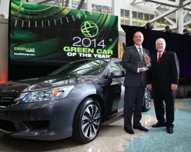 Mẫu Honda Accord giành giải thưởng xe "xanh" của năm