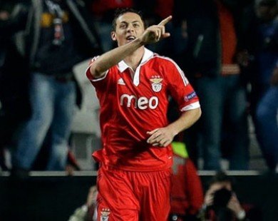 Bản tin tối 26/11: Benfica 